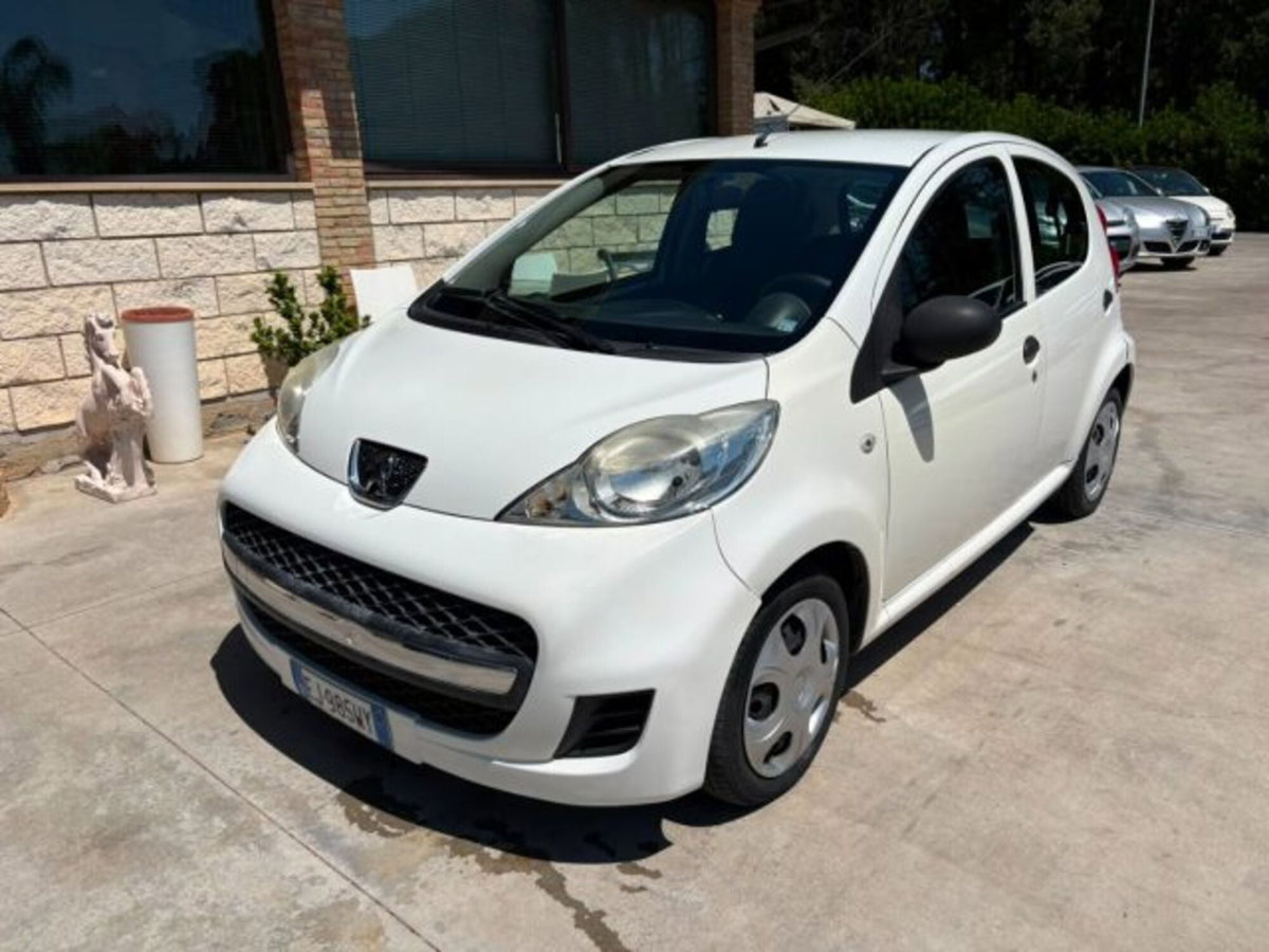 Peugeot 107 68CV 5p. Desir