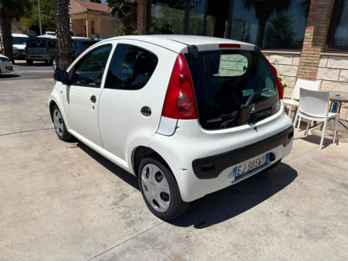 Peugeot 107 68CV 5p. Desir (6)