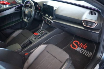 Cupra Leon Leon 1.5 hybrid 150cv dsg (11)