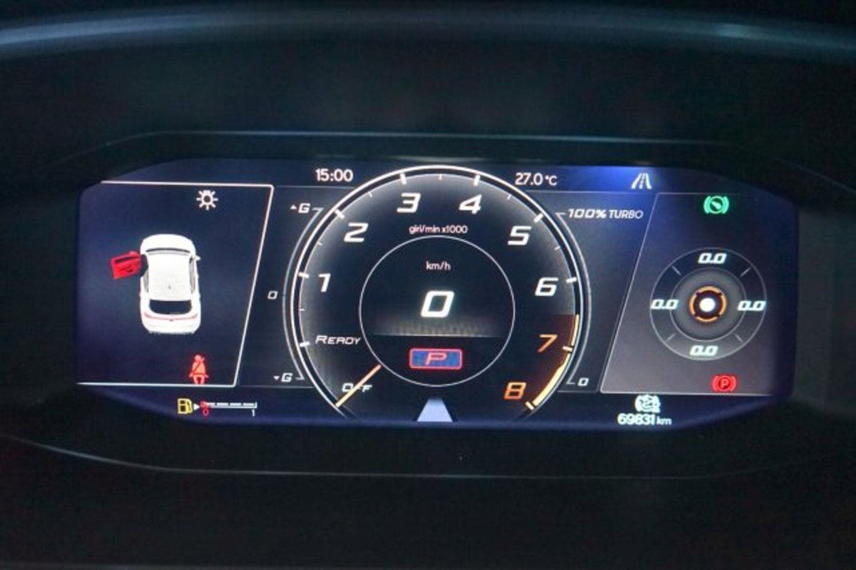 Cupra Leon Leon 1.5 hybrid 150cv dsg (12)
