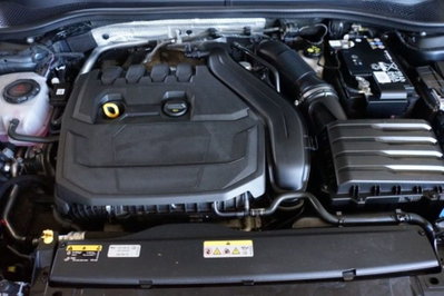 Cupra Leon Leon 1.5 hybrid 150cv dsg (13)
