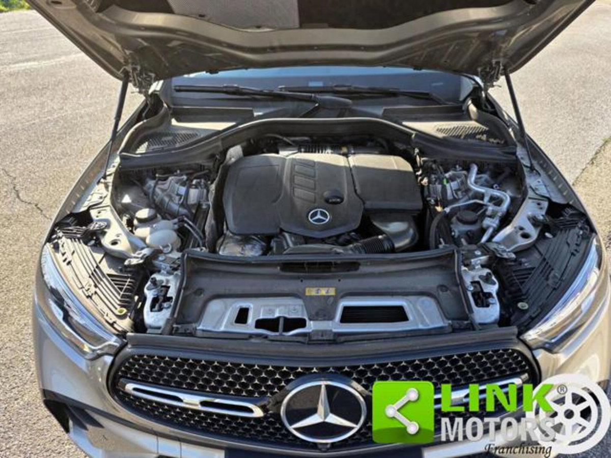 Mercedes-Benz GLC SUV 220 d AMG Line Premium Plus 4matic auto (20)