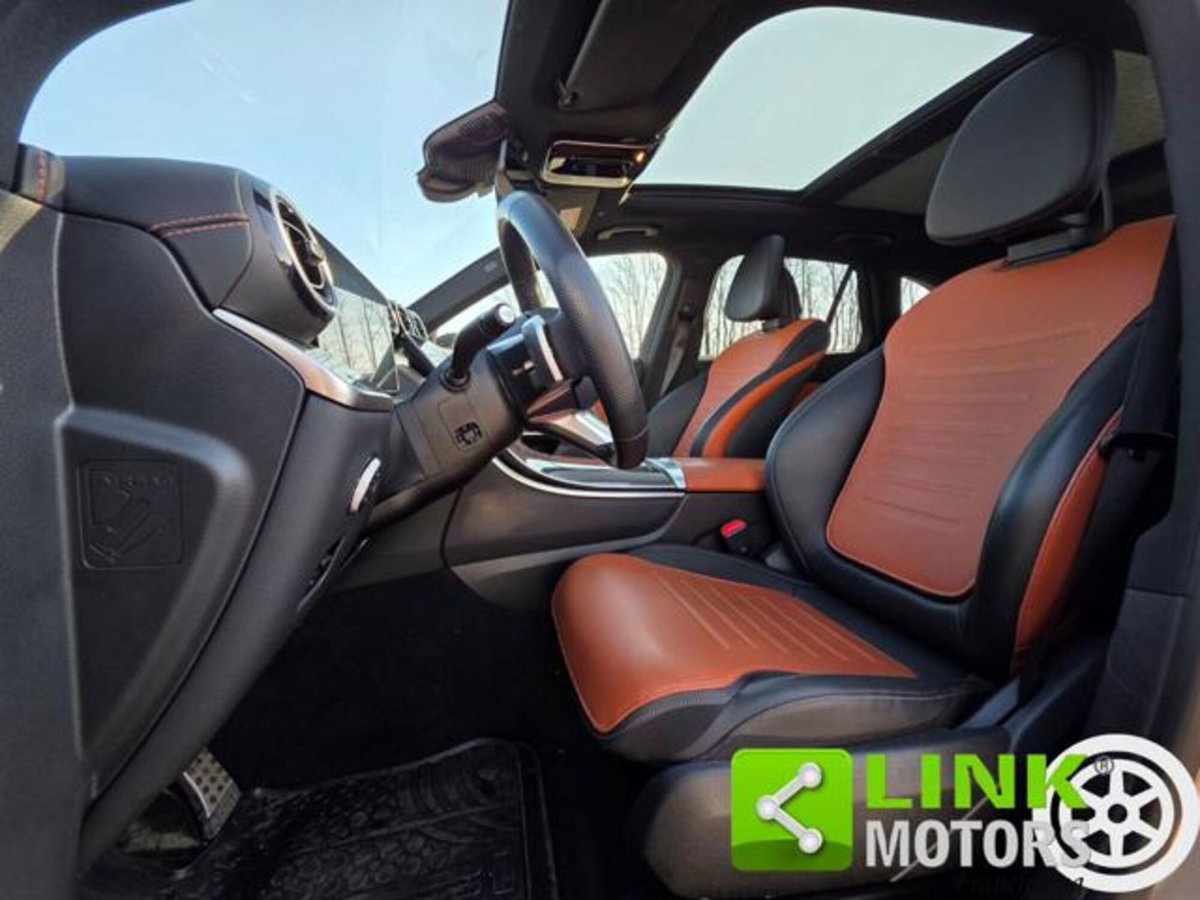 Mercedes-Benz GLC SUV 220 d AMG Line Premium Plus 4matic auto (4)
