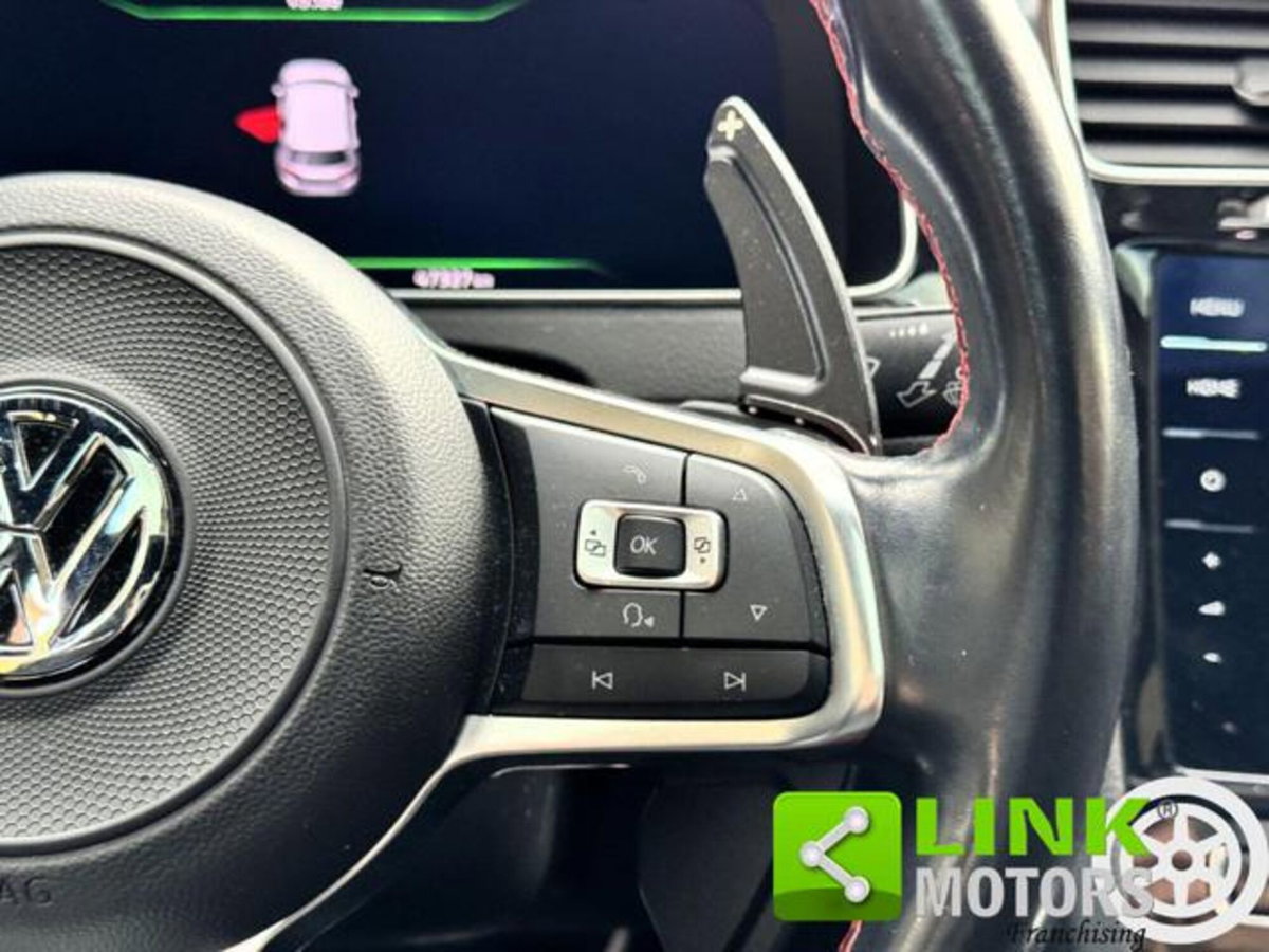 Volkswagen Golf 2.0 tsi GTI MT Ultimate 245cv (13)