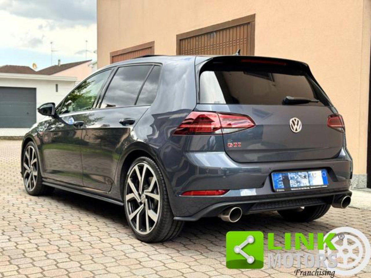 Volkswagen Golf 2.0 tsi GTI MT Ultimate 245cv (3)