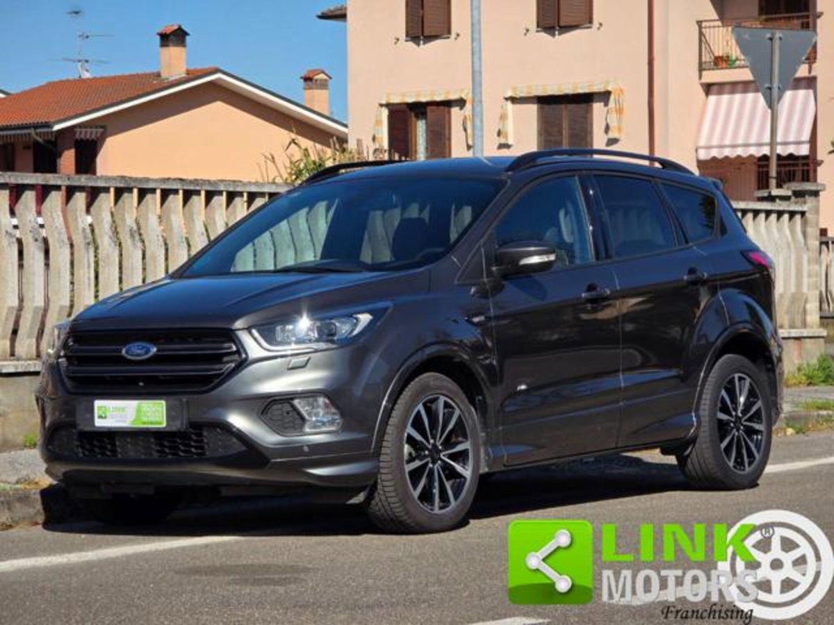 Ford Kuga 2.0 TDCI 150 CV S&S 4WD Powershift ST-Line