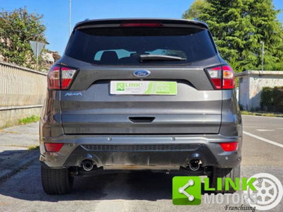 Ford Kuga 2.0 TDCI 150 CV S&S 4WD Powershift ST-Line (2)