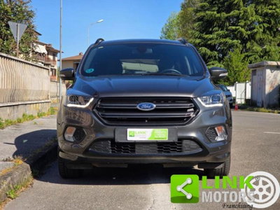 Ford Kuga 2.0 TDCI 150 CV S&S 4WD Powershift ST-Line (8)