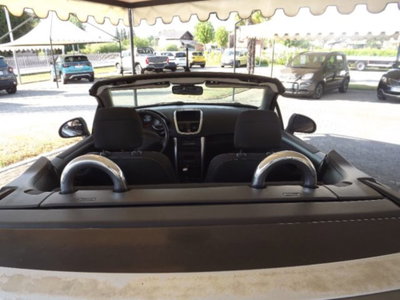 Peugeot 207 Cabrio VTi 120CV CC aut. Féline (11)
