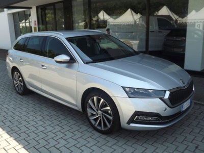 Skoda Octavia Station Wagon iV 1.4 TSI Plug-In Hybrid DSG Wagon Style (3)