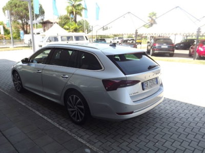 Skoda Octavia Station Wagon iV 1.4 TSI Plug-In Hybrid DSG Wagon Style (6)
