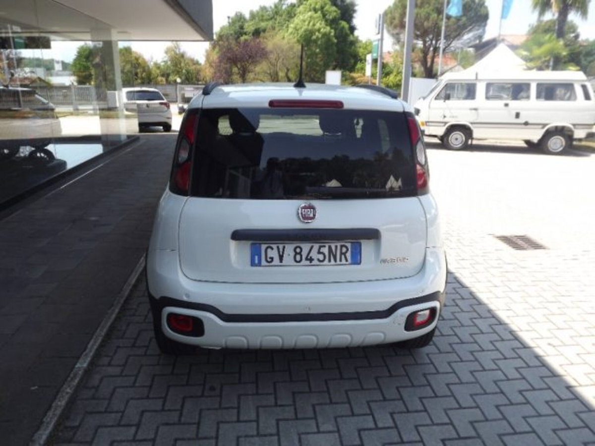 Fiat Panda Cross 1.0 firefly hybrid Cross s&s 70cv 5p.ti (2)
