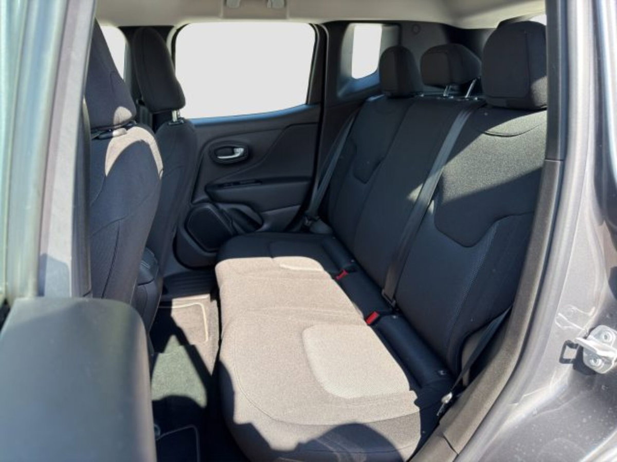Jeep Renegade 1.6 Mjt 130 CV Longitude (11)