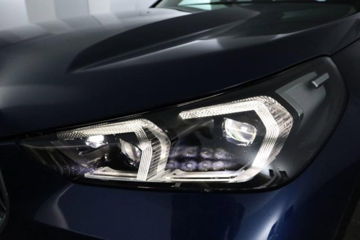 BMW X1 sDrive 18d xLine (9)