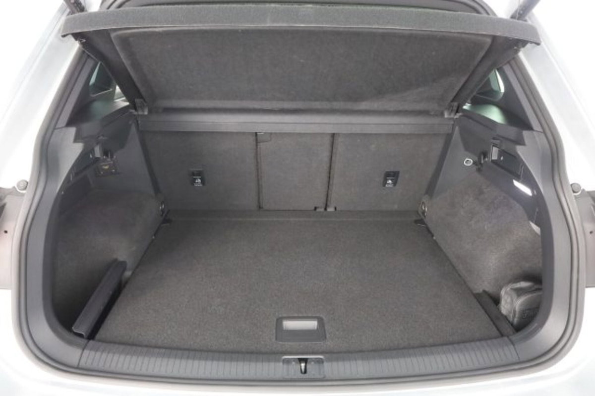 Volkswagen Tiguan 2.0 TDI 150 CV SCR DSG 4MOTION R-Line (6)