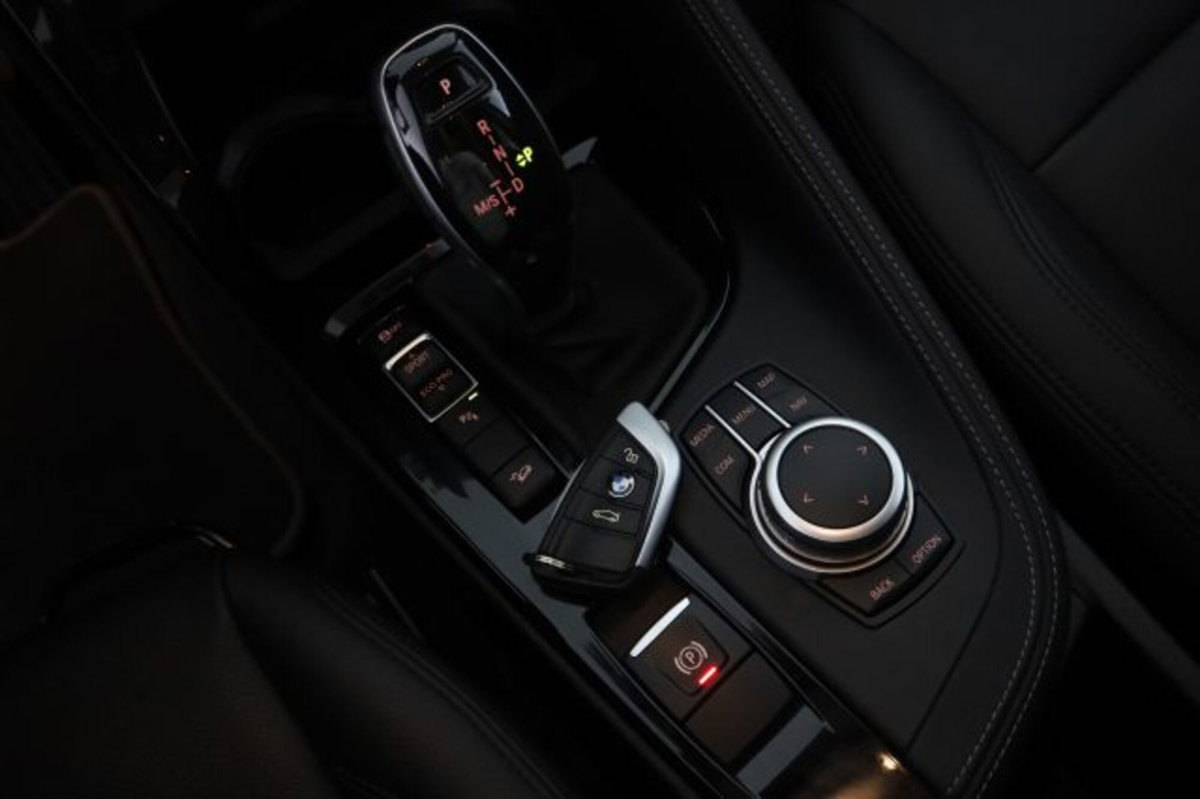 BMW X1 xDrive18d xLine Plus (14)