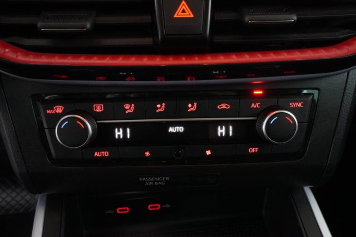 SEAT Arona 1.0 EcoTSI 115 CV DSG FR (12)