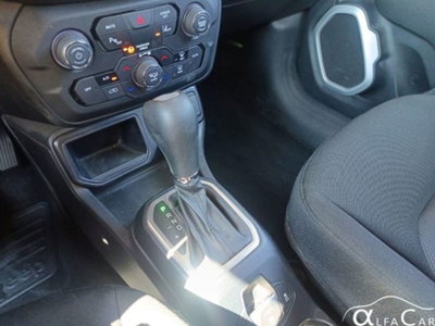 Jeep Renegade 1.3 T4 DDCT Longitude (11)