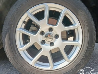 Jeep Renegade 1.3 T4 DDCT Longitude (14)