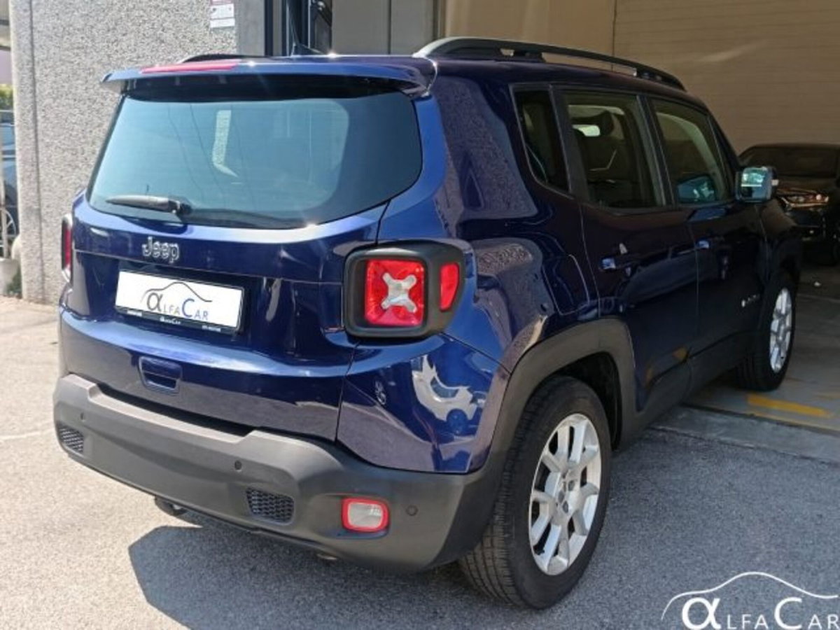Jeep Renegade 1.3 T4 DDCT Longitude (2)