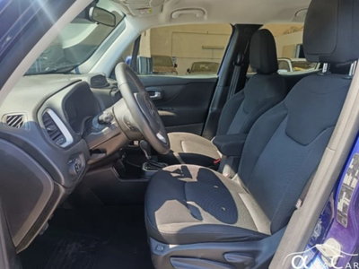 Jeep Renegade 1.3 T4 DDCT Longitude (9)