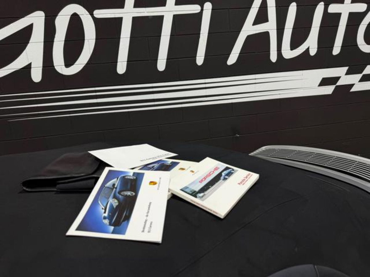 Porsche 911 Cabrio Carrera 4 cat (15)
