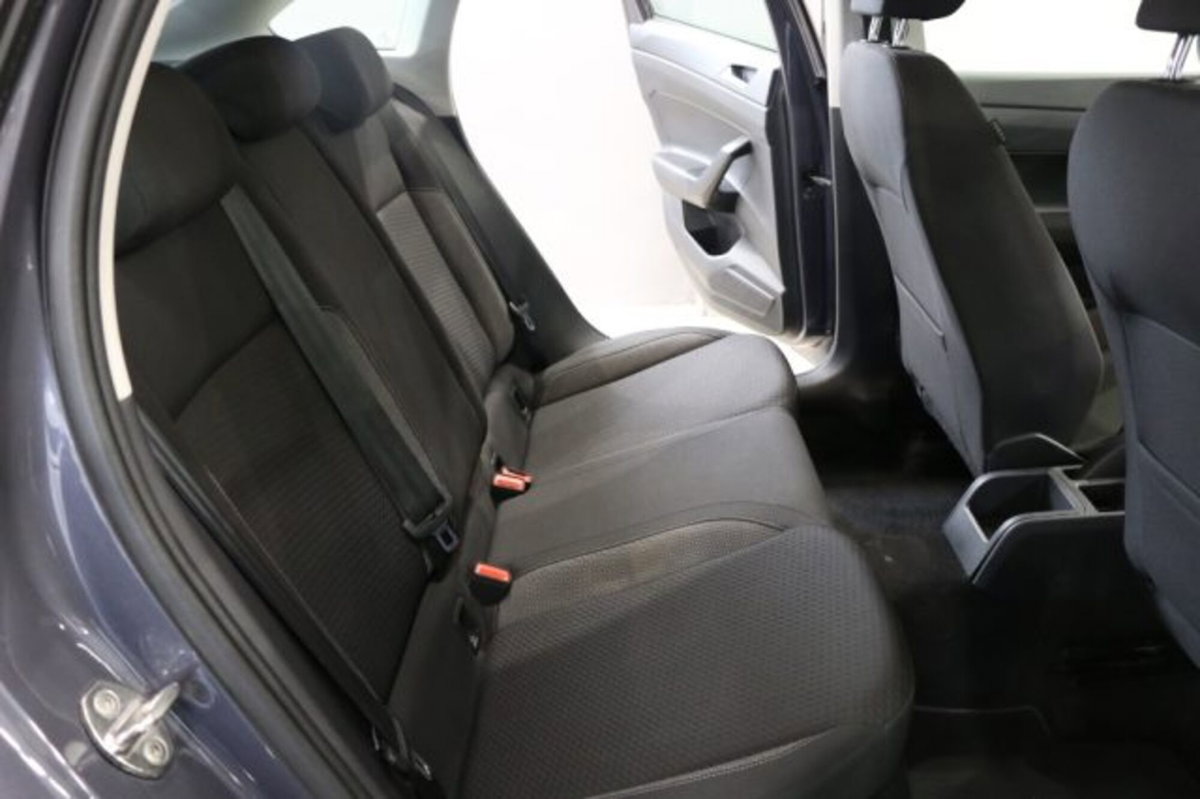 Volkswagen Taigo 1.0 tsi Life 95cv (11)