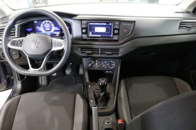 Volkswagen Taigo 1.0 tsi Life 95cv (9)