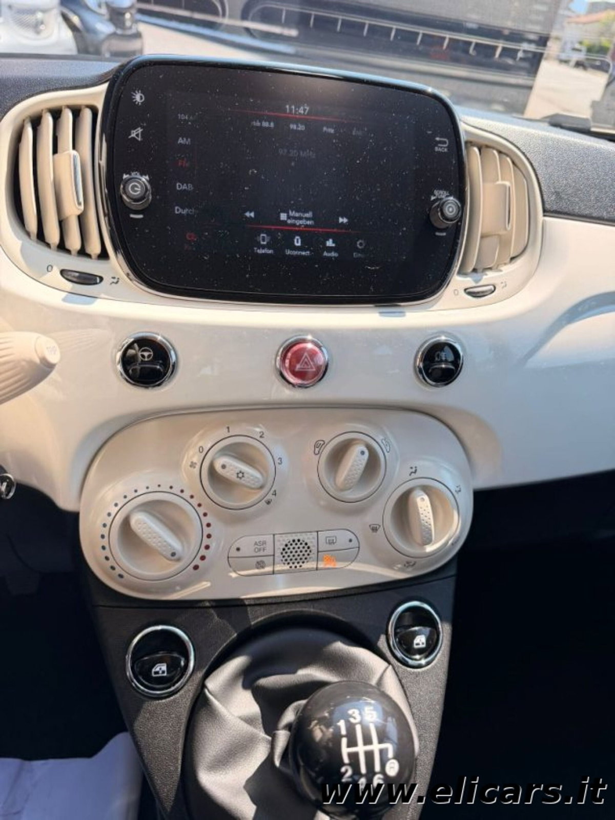 Fiat 500 1.0 Hybrid Lounge (10)