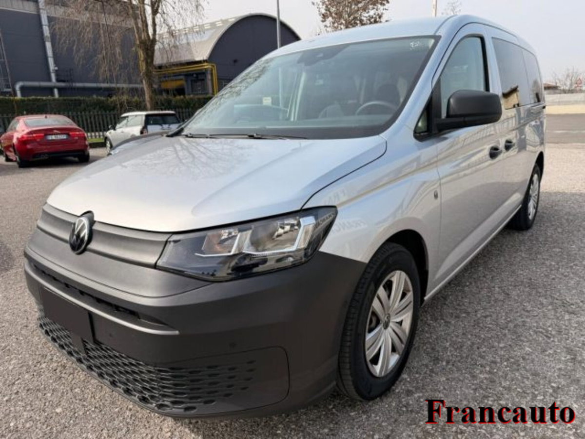 Volkswagen Caddy 2.0 TDI 102 CV Maxi (11)