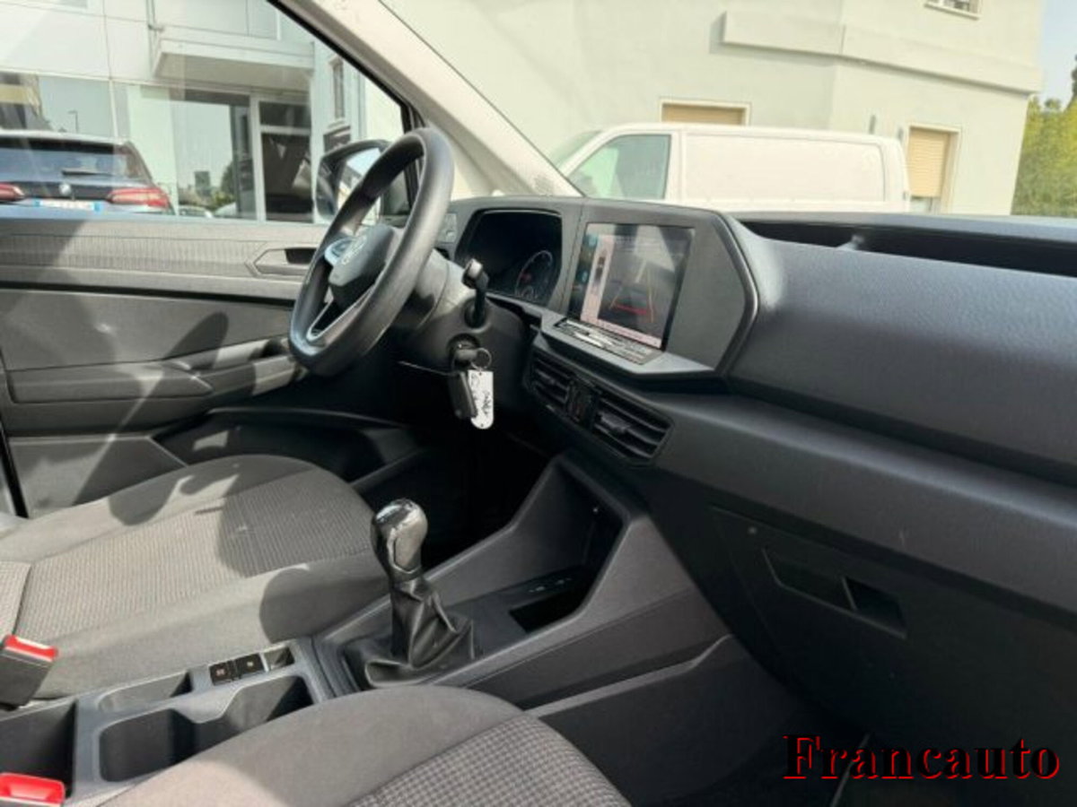 Volkswagen Caddy 2.0 TDI 102 CV Maxi (6)