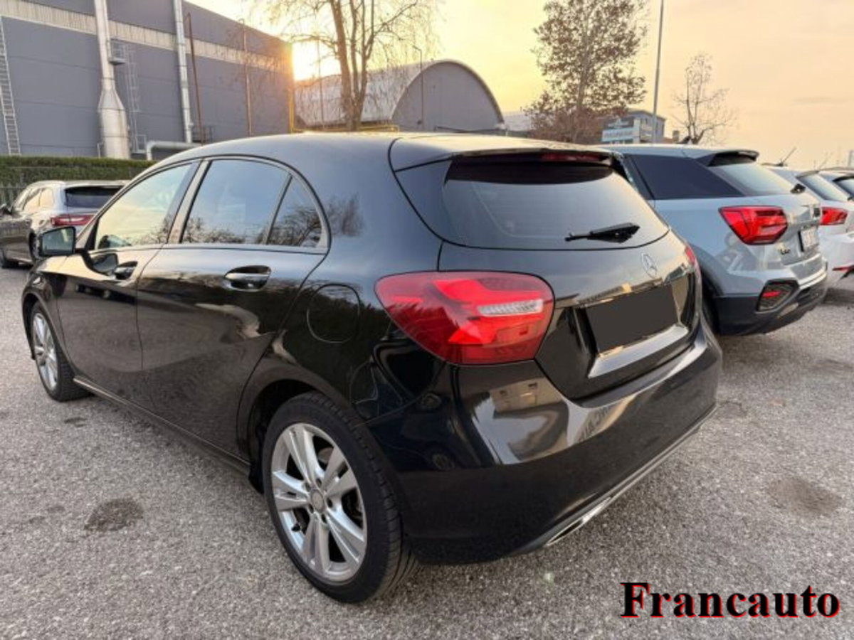 Mercedes-Benz Classe A 200 d Automatic Executive (3)