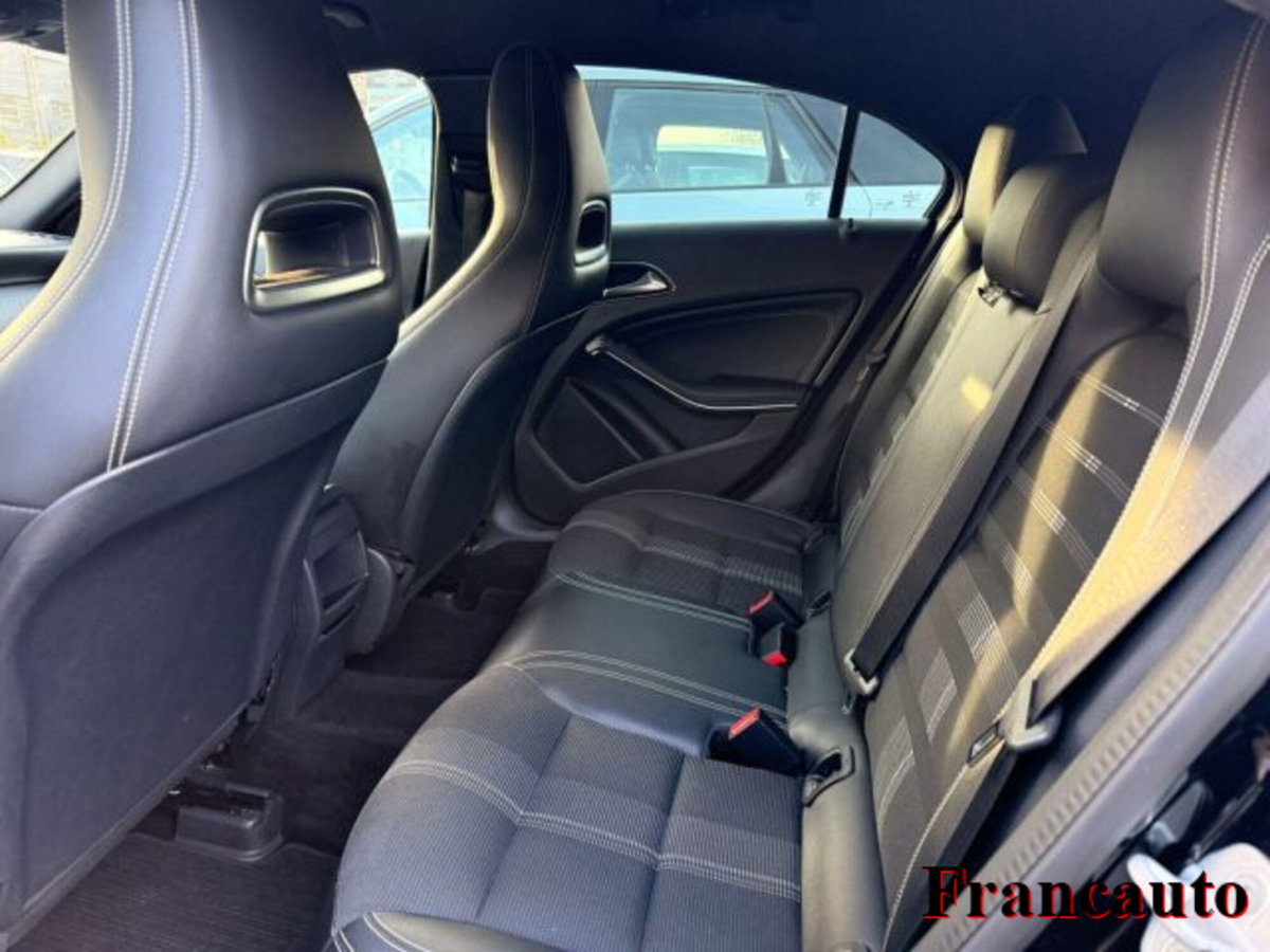 Mercedes-Benz Classe A 200 d Automatic Executive (9)
