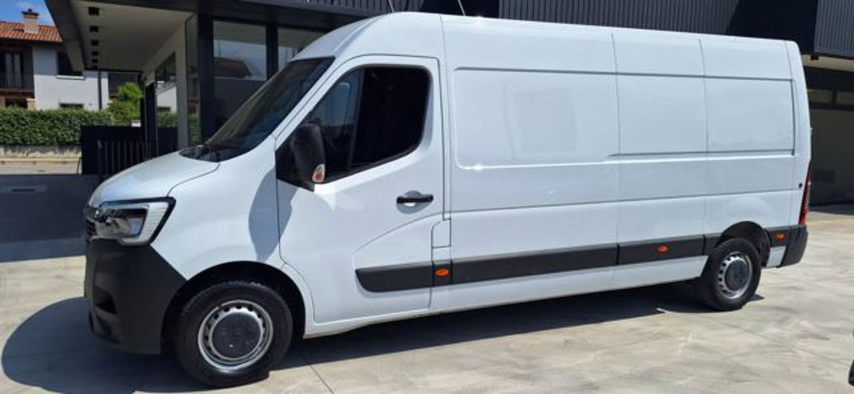 Renault Master Furgone T35 2.3 dCi 135 PL-TM Furgone Ice Plus (16)