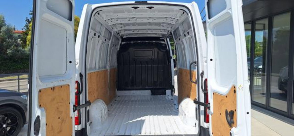 Renault Master Furgone T35 2.3 dCi 135 PL-TM Furgone Ice Plus (3)