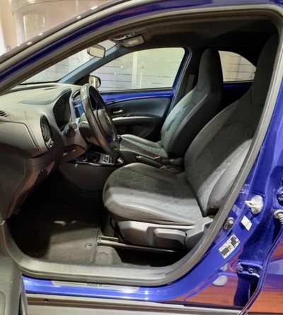 Toyota Aygo X 1.0 VVT-i 72 CV 5 porte Limited Air (5)