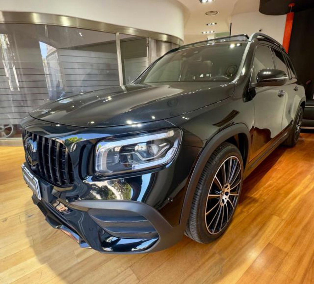 Mercedes-Benz GLB 200 d Automatic 4Matic Premium (3)