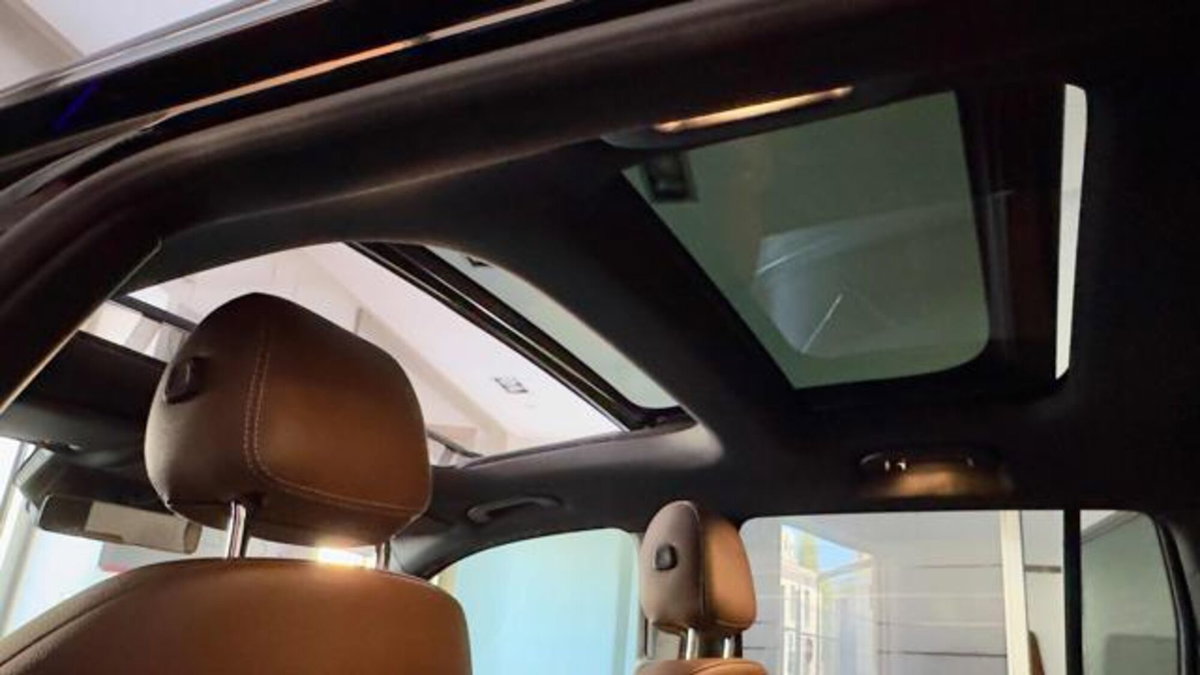 Mercedes-Benz GLB 200 d Automatic 4Matic Premium (9)