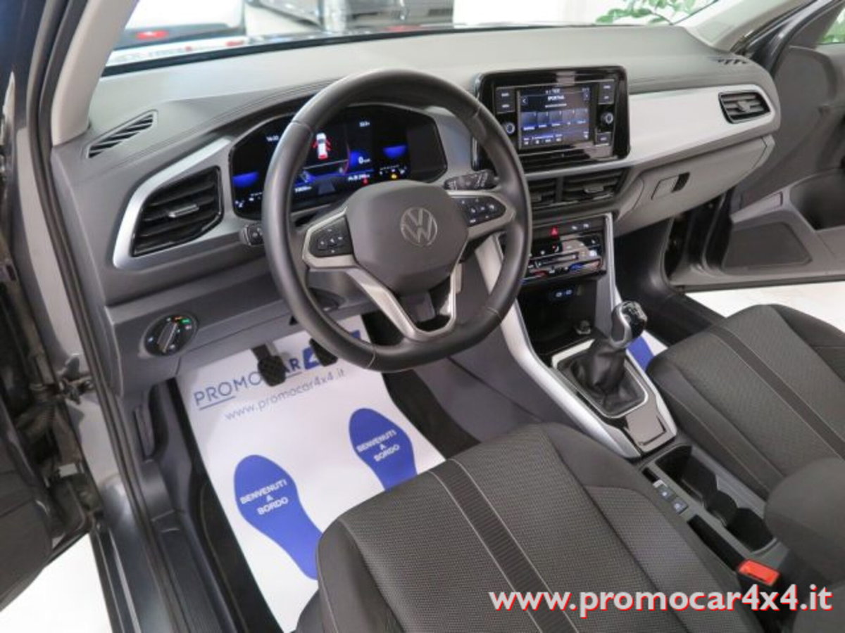 Volkswagen T-Roc 1.0 TSI Life (11)