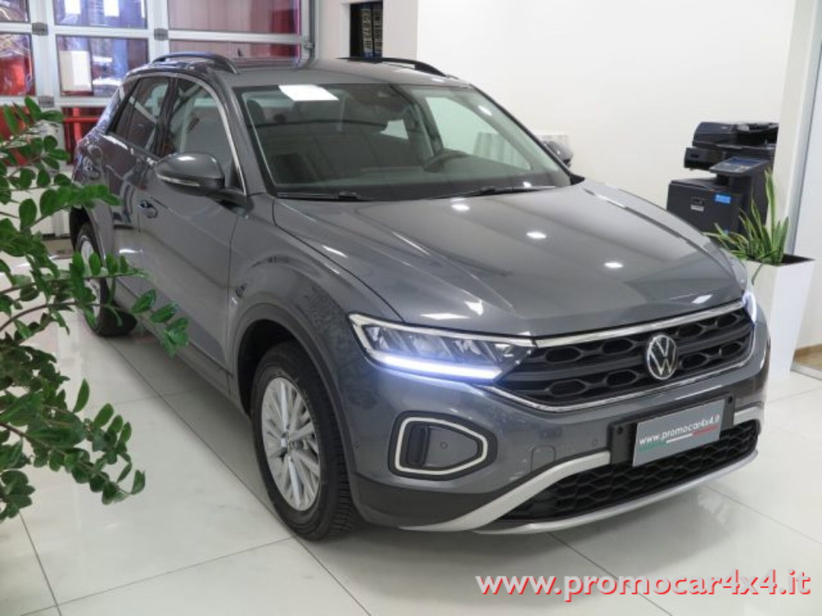 Volkswagen T-Roc 1.0 TSI Life (3)