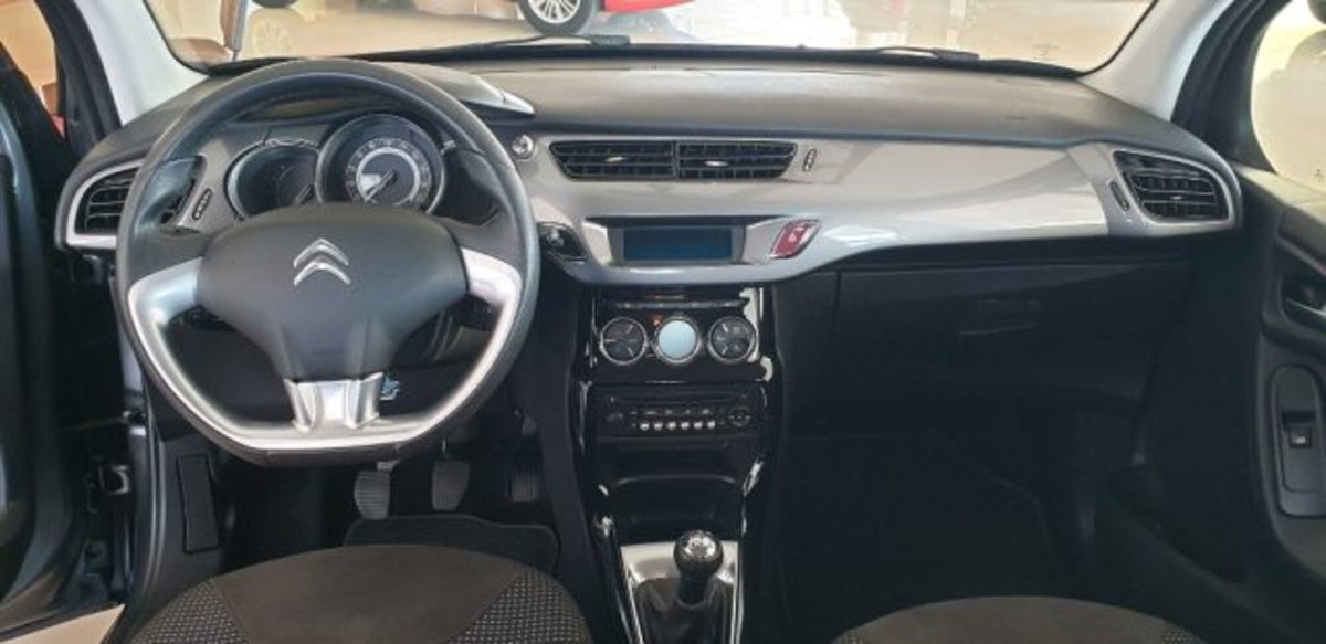 Citroen C3 1.4 HDi 70 Exclusive (9)