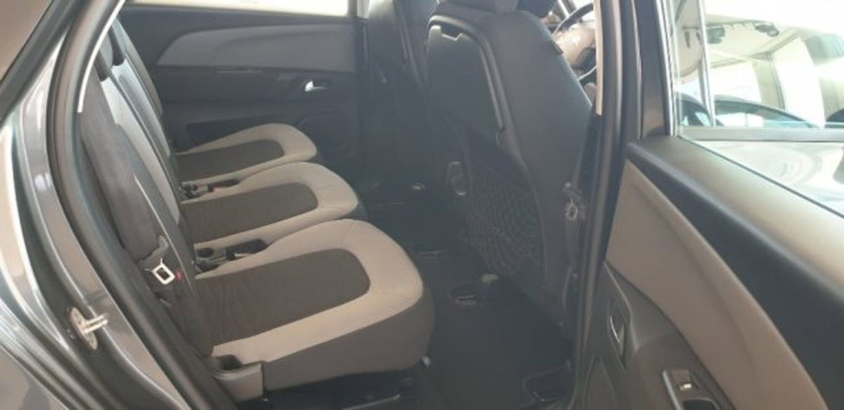 Citroen C4 Picasso BlueHDi 100 S&S Business (10)