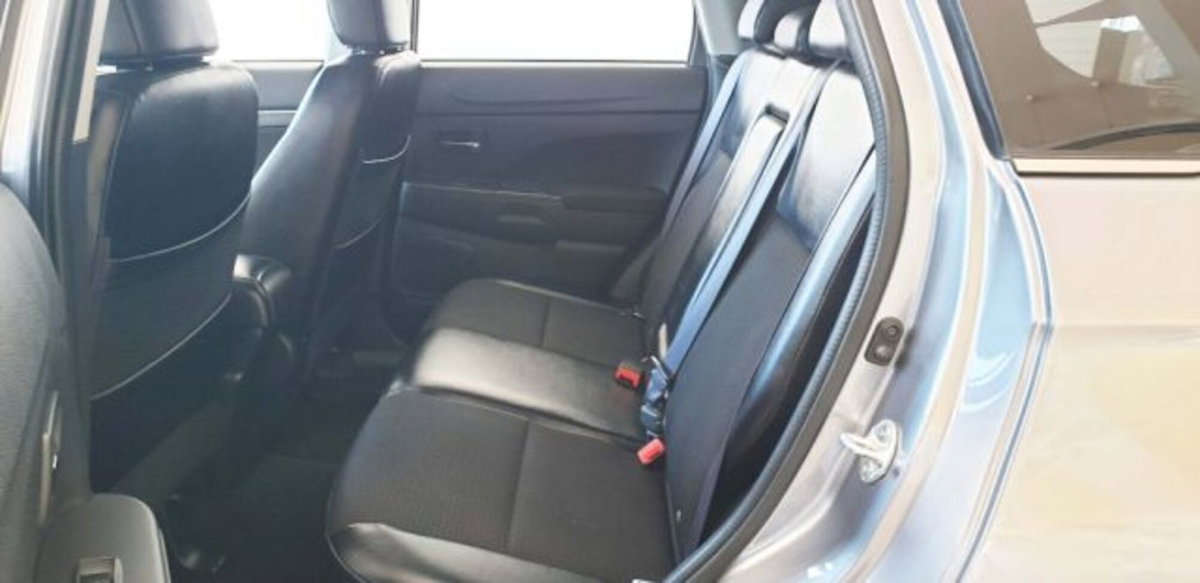 Citroen C4 Aircross 1.6 HDi 115 Stop&Start 2WD Seduction (5)