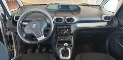 Citroen C3 Picasso 1.6 e-HDi 90 CMP6 Exclusive (8)