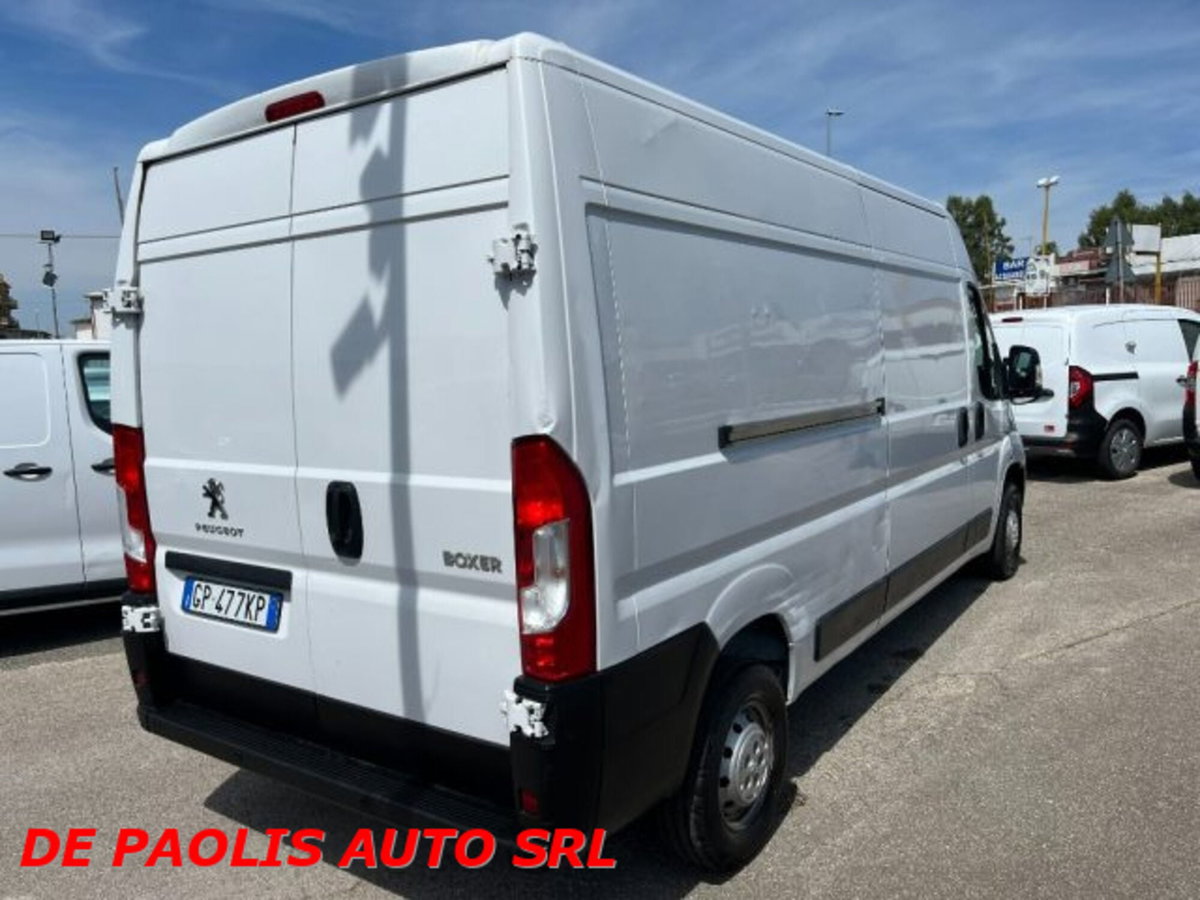 Peugeot Boxer Furgone 435 2.2 BlueHDi 140 S&S PLM-TM Furgone Premium (3)