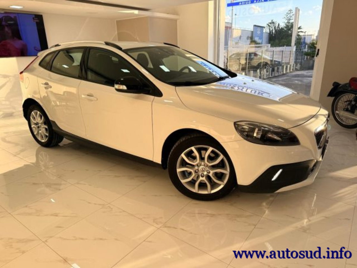Volvo V40 Cross Country D2 Geartronic (8)