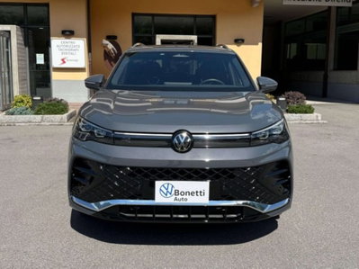 Volkswagen Tiguan 1.5 etsi R-Line 150cv dsg (2)
