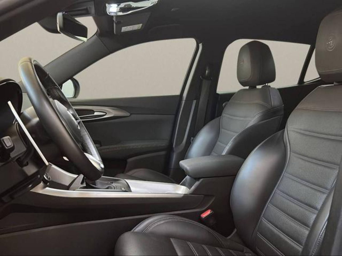 Alfa Romeo Tonale 1.5 hybrid Veloce 160cv tct7 (8)