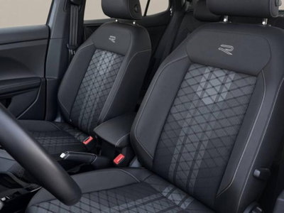 Volkswagen T-Cross 1.0 tsi R-Line 115cv dsg (9)