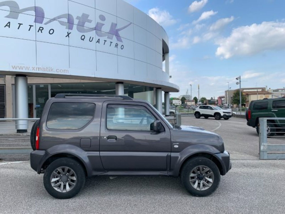 Suzuki Jimny 1.3 4WD Evolution (3)